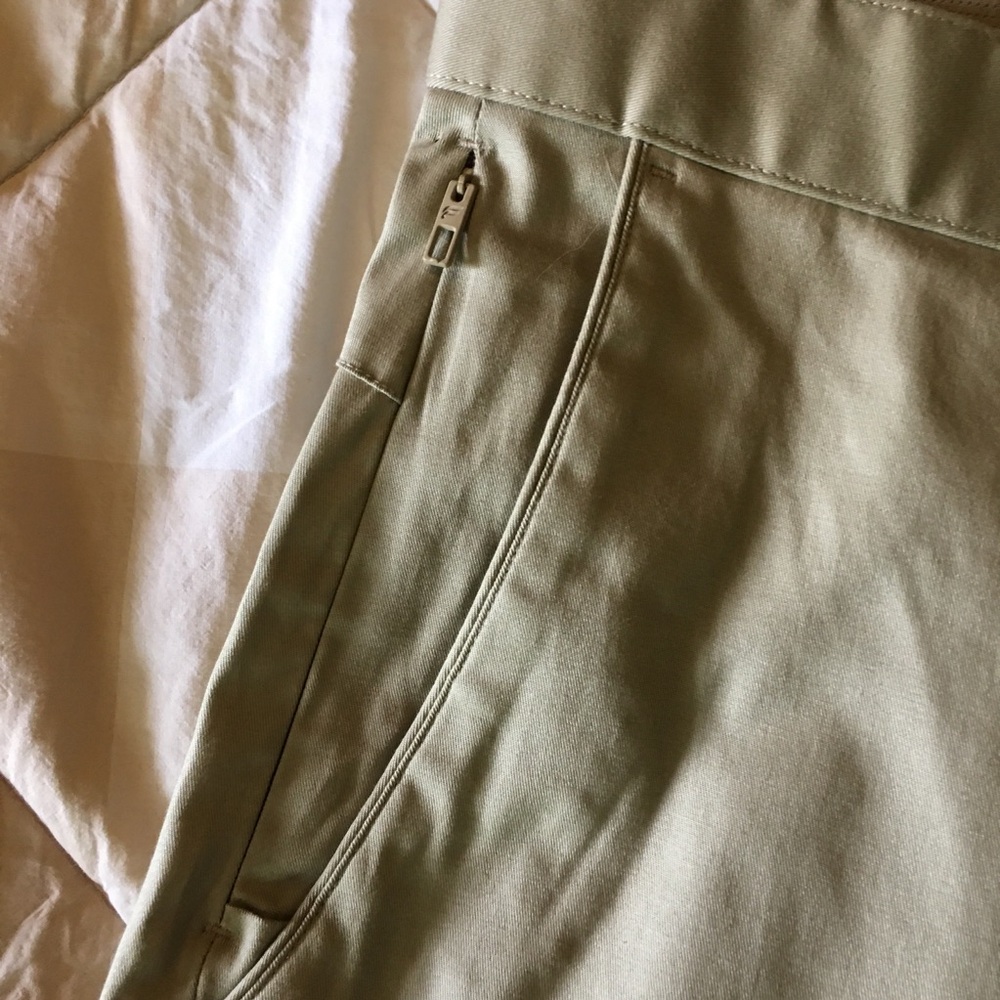 Fabletics High Side Chino Modern Classic Fit Men's Sporty Khaki Pants 34 X 32 - Picture 5 of 7